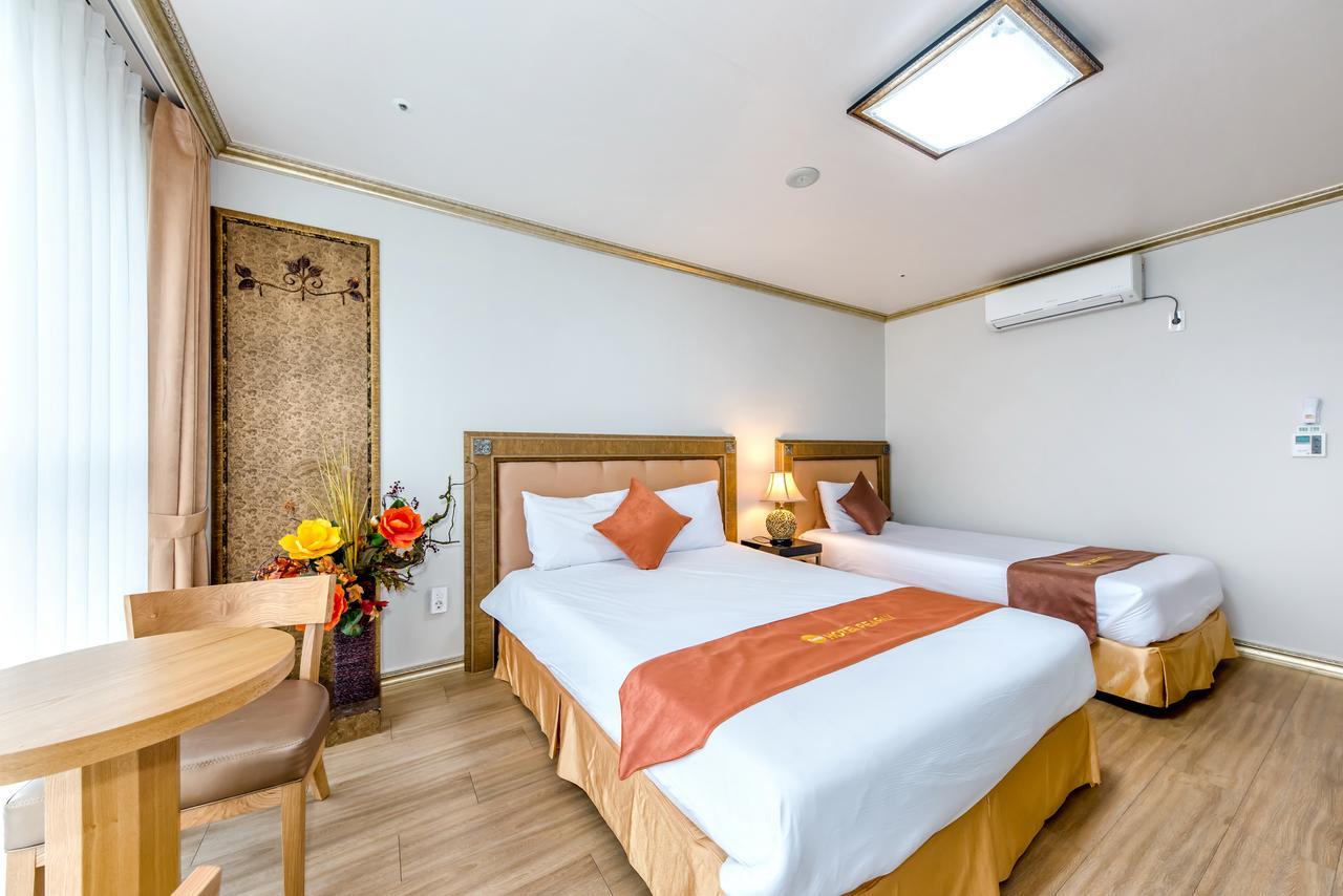 Pearly Hotel Jeju Exterior photo